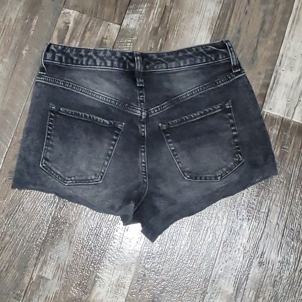 EXCELLENT CONDITION! - Picture 3 of 5